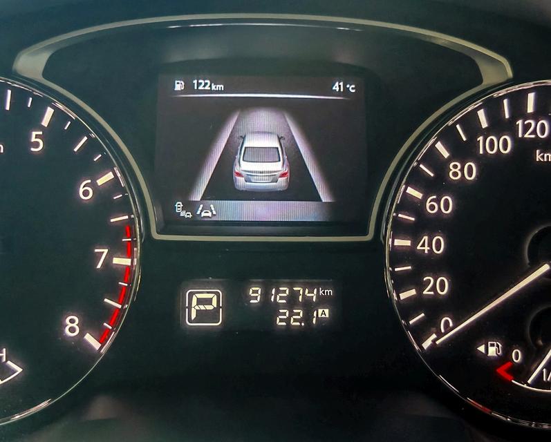 NISSAN TEANA 2.0XL