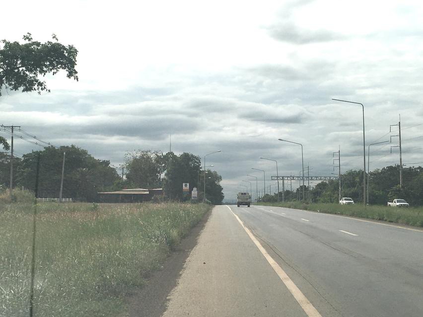 ขายที่ดินติดถนนโชคชัย-เดชอุดม (24)กม.66 เนื้อที่ 15-1-27ไร่ ตำบลหนองหัวแรต อำเภอหนองบุญมาก จังหวัดนครราชสีมา ที่ดินหน้ากว้าง 110เมตร ลึก 175เมตร 4