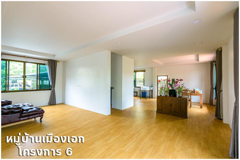 ขาย บ้านริมน้ำใหม่ ขายต่ำกว่าทุน! ตั้งอยู่ติดมหาวิทยาลัยรังสิต เมืองเอกโครงการ 6 บรรยากาศเงียบสงบ  4