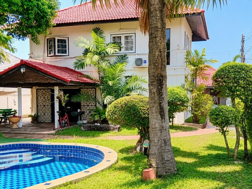 พูลวิลล่าส่วนตัวให้เช่า / ขาย | Park Village Pattaya ✨ เช่า 50,000 บาท/เดือน | ขาย 14,000,000 บาท — บ้านเดี่ยวพร้อมสระว่ายน้ำส่วนตัว 3 ห้องนอน 3 2
