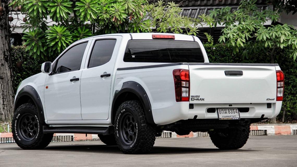 ISUZU DMAX CAB-4 1.9 Ddi S ปี 2018 โฉม CAB-4 ปัจจุบัน เกียร์ ธรรมดา สีขาว ดีเซล ไมล์เพียง 140,804 km. 8