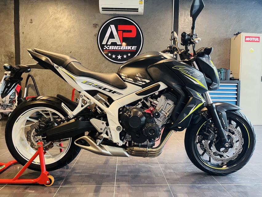 CB650F/2016
