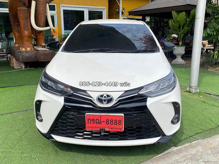 Toyota Yaris 1.2 SPORT CVT ปี 2022 วิ่ง7พันโล ฟรีดาวน์ 2