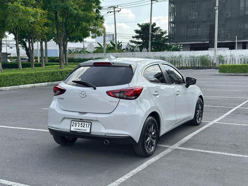 MAZDA 2 1.3 Sport S Leather เกียร์ Auto สีขาวมุกพรีเมียม (Snowflake White Pearl) ปี 2022 แท้ 7