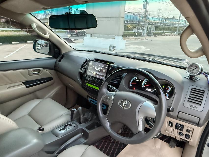 ขาย Toyota Fortuner 3.0V 4wd ปี12 13