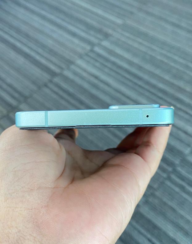 มือถือ Oppo Reno 6 สวยมาก 8