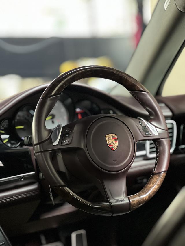 Porsche Panamera 3.0 Hybird