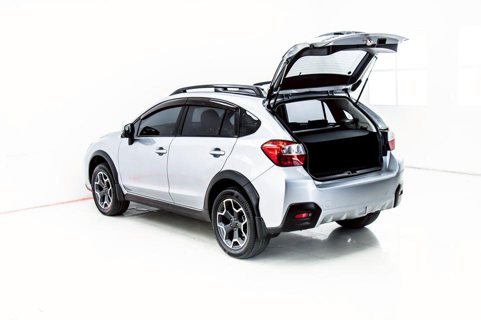SUBARU XV 2.0 i AWD 2013  8