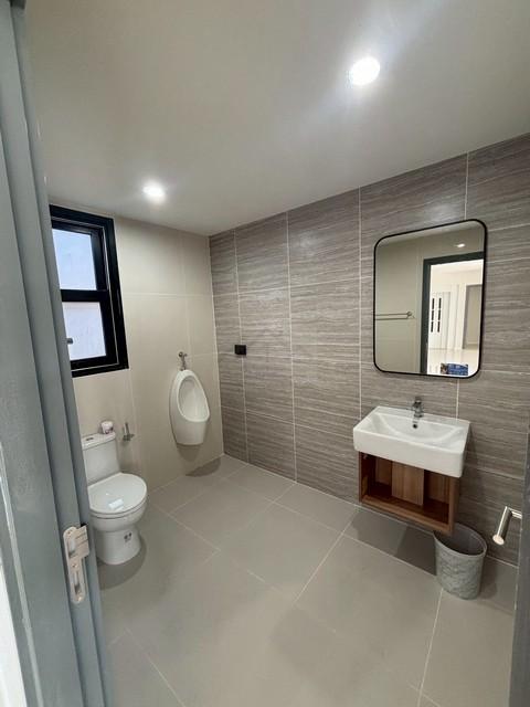 ให้เช่าโฮมออฟฟิศ 4 ชั้น 476 ตร.ม. BRITTON ลาดพร้าว 41 พร้อมลิฟท์ 5 นาทีถึง MRT สถานีภาวนา 3