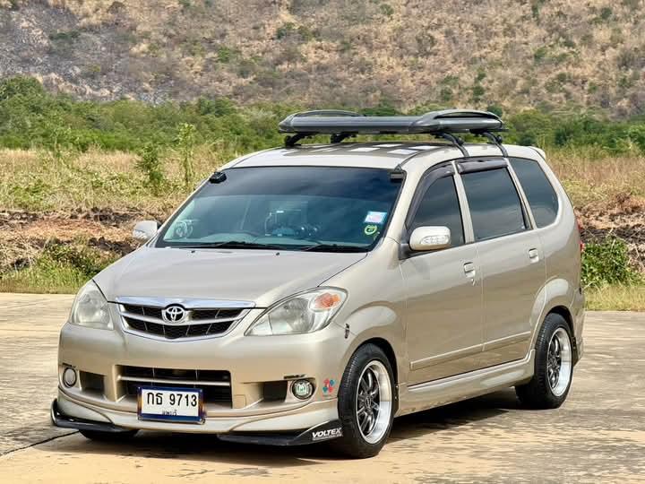 TOYOTA AVANZA 2008 1