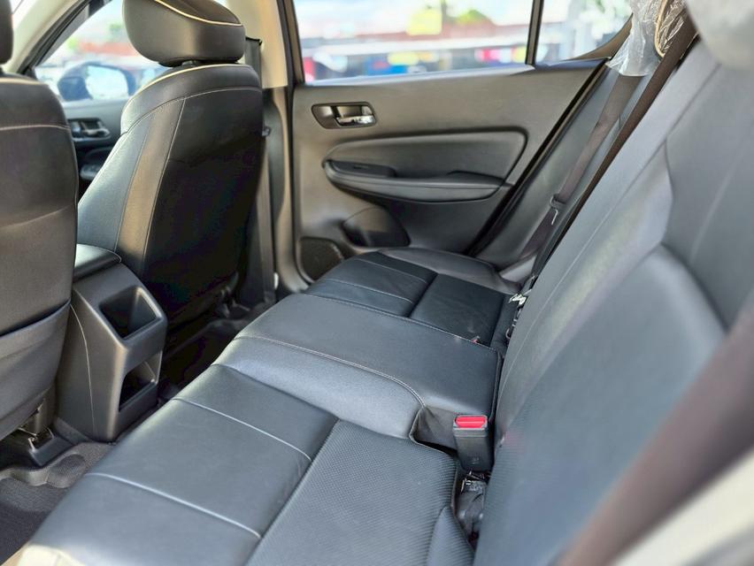 Honda City 1.0 Turbo SV Hatchback ปี 2021 7