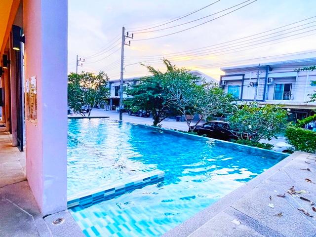 รร.นานาชาติ บริติช 600 ม.ให้เช่าทาวน์โฮม 2 ชั้น 30ตร.วา. 235ตร.ม. ตลาดนัดเกาะแก้ว 500 ม. ภูเก็ต IKEA 1.68กม. 2