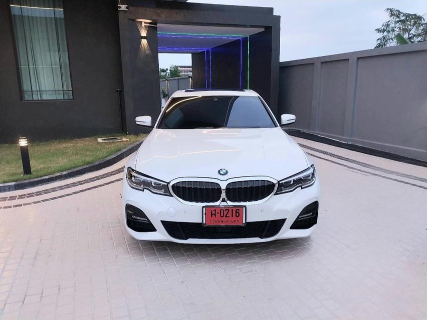 BMW 330e M-Sport 2021 ราคา 1,295,000.- 8