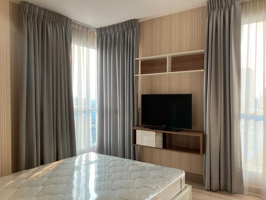 THE HOTEL CONDO  9