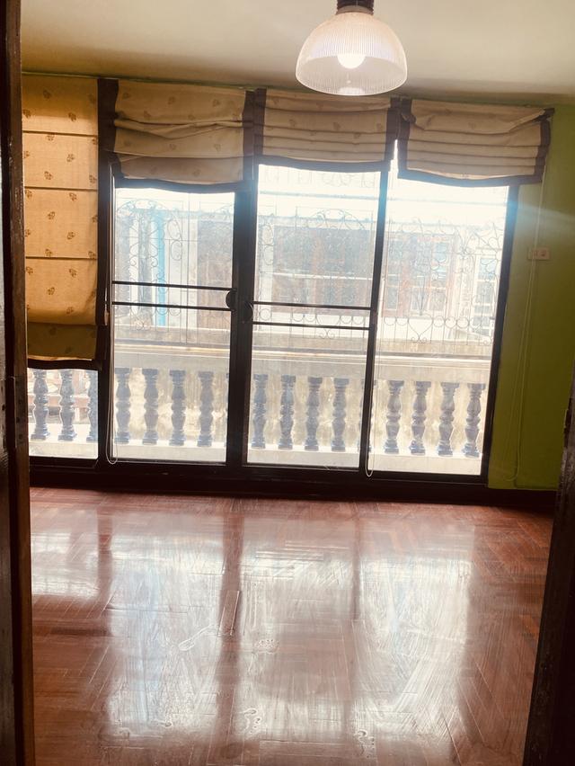 Townhouse for sale Sukhumvit 77 road 4