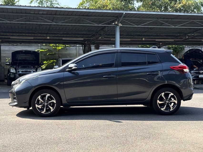 TOYOTA NEW YARIS Hatchback 4dr Smart CVT 4sp FWD 1.2i Y2024 สีเทาดำ ออโต้ รูปที่ 5