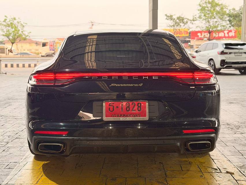 Panamera 4 E-Hybrid Executive รูปที่ 16