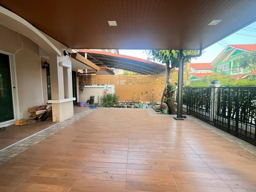 หมู่บ้านฟลอร่าวิลล์ รังสิต-ปทุมธานี ซอยวัดเปรมประชากร ต.บางพูน อ.เมืองปทุมธานี จ.ปทุมธานี 6