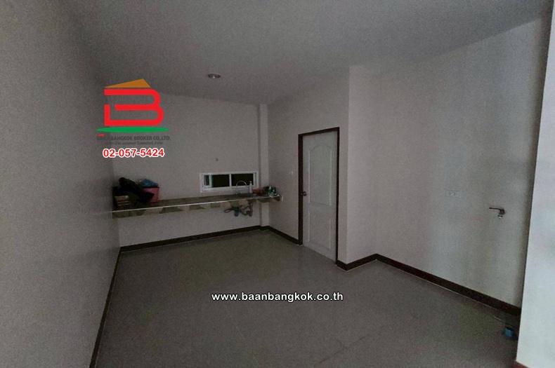 บ้านเดี่ยว เนื้อที่ 56 ตร.ว. หมู่บ้าน นนทวี วิลล์ 7 ถ.สกุลดี-กลางเมืองหนองจอก : Noantawee Ville 7 Sakuldee-Nongjok ถนนเชื่อมสัมพันธ์ แขวงหนองจอก เขตหน 8