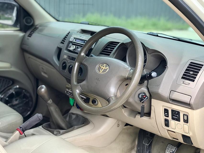 2004 TOYOTA  VIGO 2.5G CAB 5