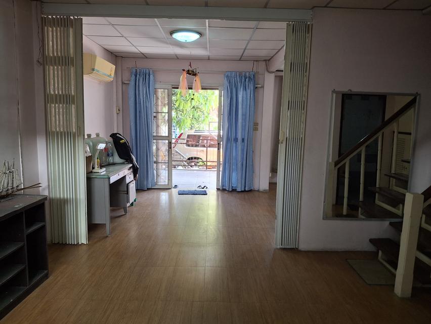 ขายทาวน์เฮ้าส์ 2 ชั้น ม.บุศรินทร์ วงแหวน-รัตนาธิเบศร์ (โครงการ LH) 8