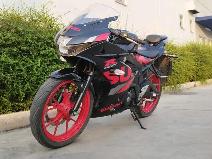 ส่งต่อเครื่องสวยราคาดี Suzuki GSX-R150 4