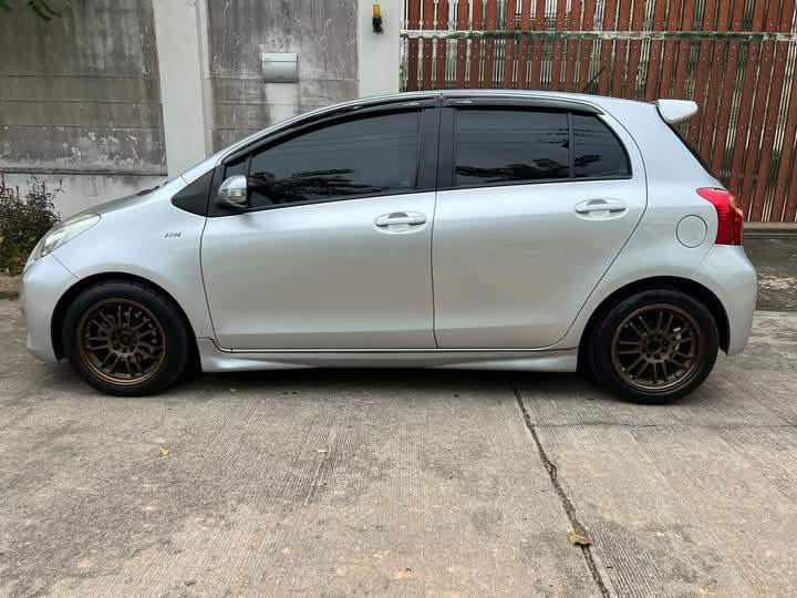 ปล่อยขาย Toyota Yaris  2012 2