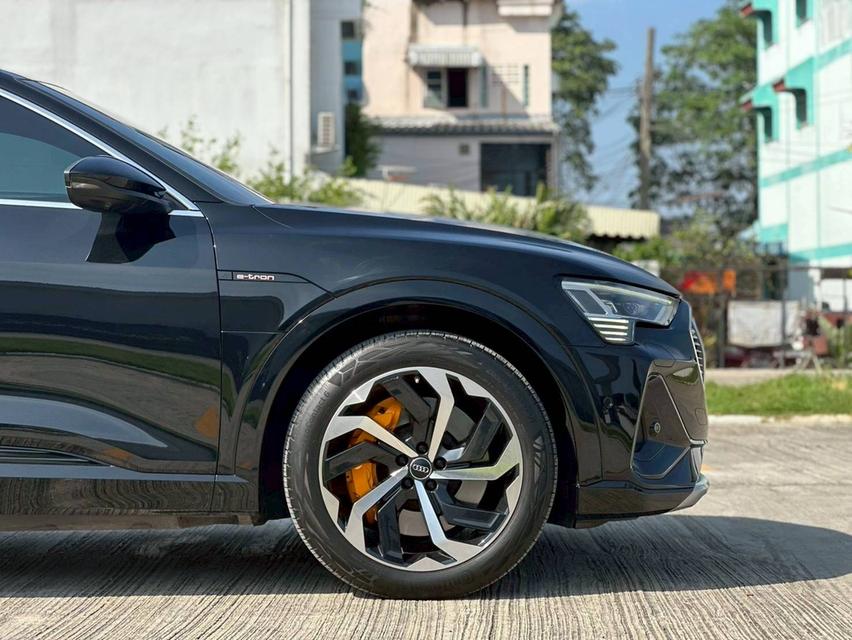 Audi E-tron 55 Sportback Quattro S-Line ปี 2020 จด 2021 รูปที่ 8