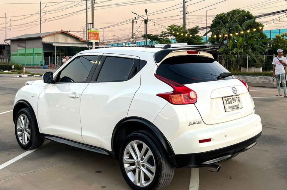 ขาย NISSAN JUKE สีขาว 7