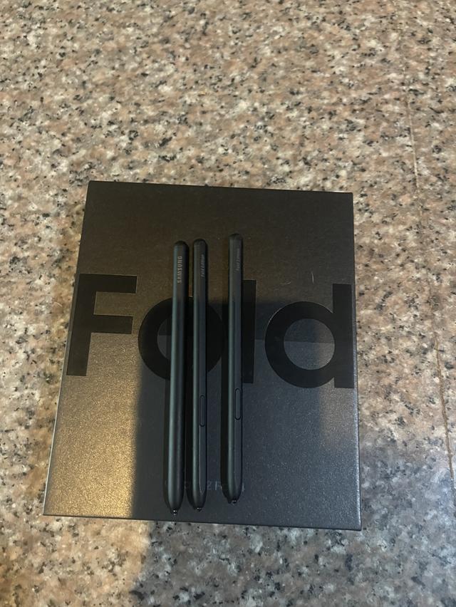 ขายS Pen Fold Eidition ของแท้ใช้งานดีทุกๆฟังชั่นถูกๆ
