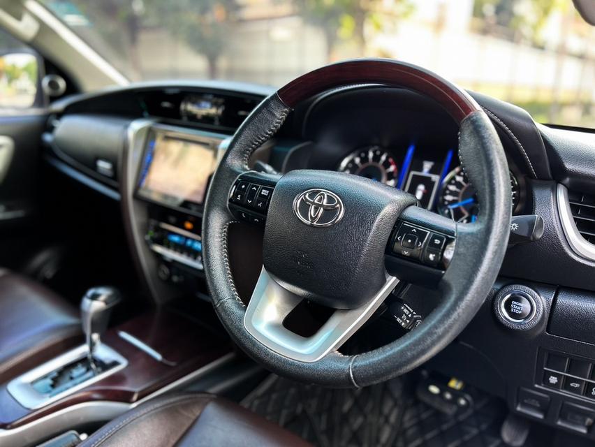 รหัสรถ AVA3361 💢 TOYOTA FORTUNER 2.8V ดีเซล Navi ปี 2016 9
