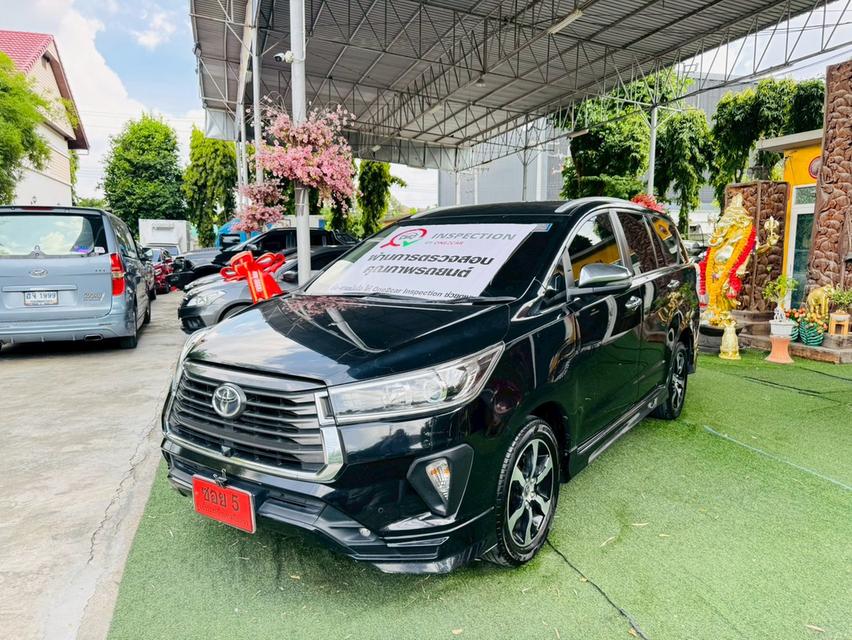 รถคัดเกรดA TOYOTA INNOVA CRYSTA 2.8 Premium ปี 2022