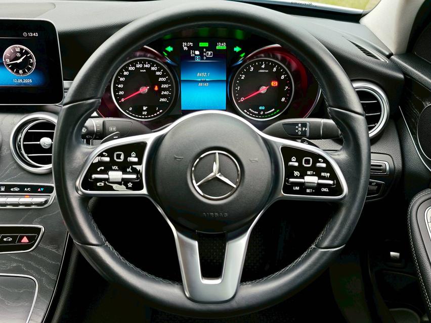 รถบ้านแท้ 100% สวยเดิมการันตี  Mercedes Benz C300e Avantgardeปี 2019 15