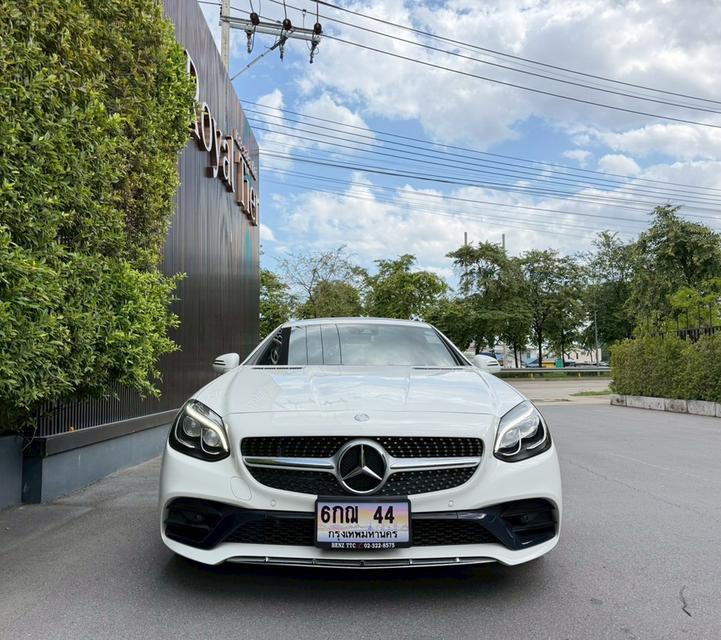 MERCEDES-BENZ SLC300 2.0 AMG DYNAMIC ROADSTER R172 2016 สีขาว ไมล์น้อยสุด รูปที่ 2