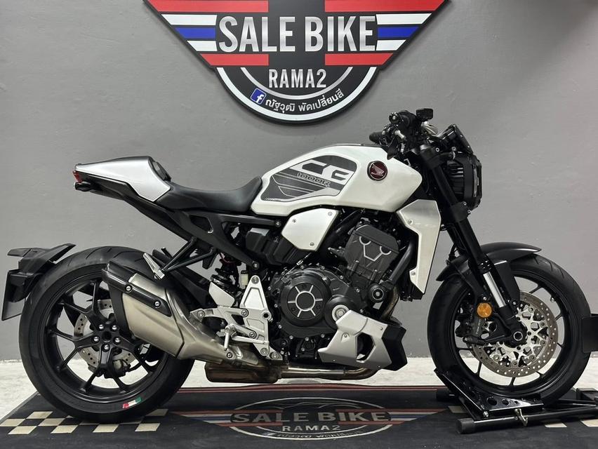ออกรถ 0 บาท CB1000R แต่งเต็มพร้อมหล่อ 