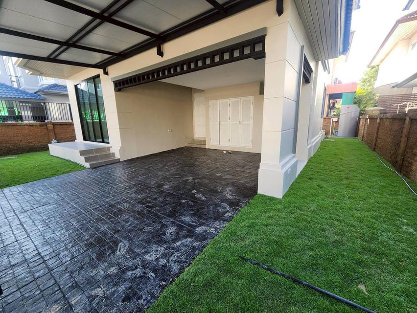 ขายบ้านเดี่ยวมือสองตกแต่งใหม่ โครงการ ธนาสิริ รัตนาธิเบศร์ (Thanasiri Rattanathibet) ใกล้รถไฟฟ้าสายสีม่วงสถานีบางพลู 2