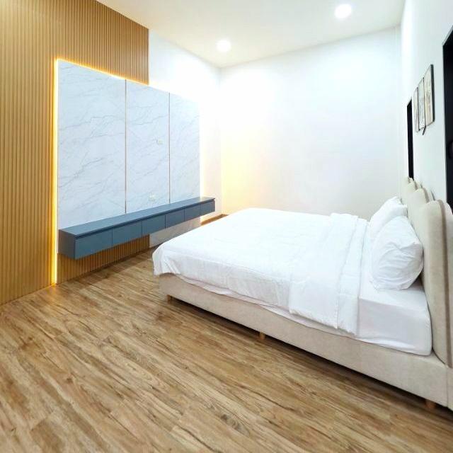 สุกี้ตี๋น้อย บางละมุง 50ม. ให้เช่าบ้านสไตล์โมเดิร์น Luxury ตกแต่งครบ สุขุมวิทพัทยา9-19 หาดกระทิงลาย จัดเต็มเฟอร์ฯ 3นอน 4 5