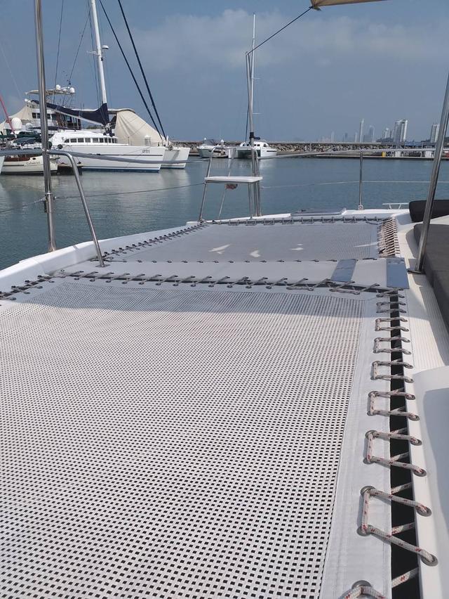 เรือคาตามารัน Island Spirit 390 แรงม้า ปี 2013