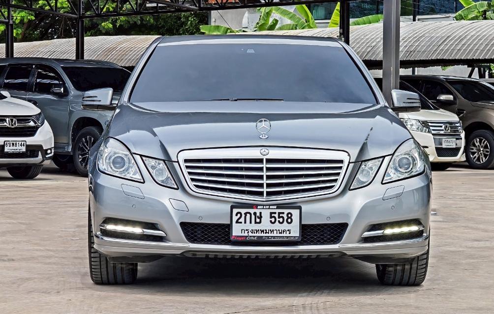 BENZ  E200 CGI 1.8 W212
