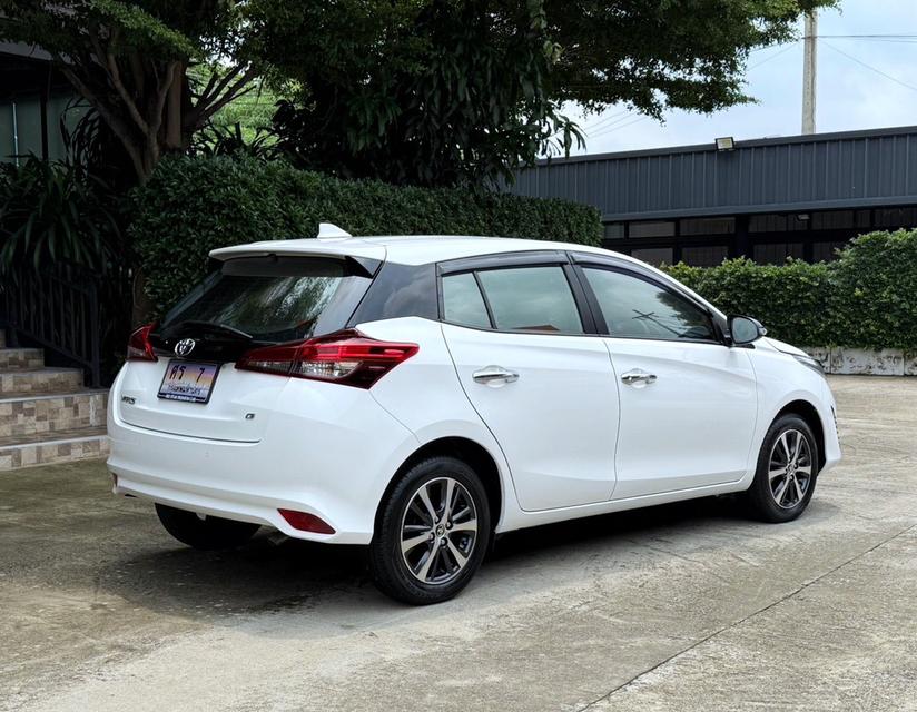 2020 TOYOTA YARIS 1.2 G PLUS รถสภาพสมบูรณ์ วิ่งน้อยเพียง 64,000 กม ประวัติศูนย์ครบ รถไม่เคยมีอุบัติเหตุครับ 3