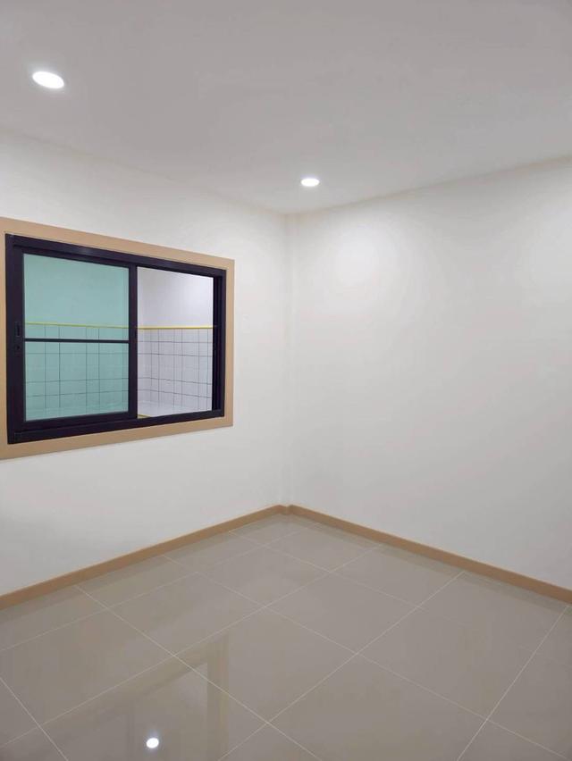 หมู่บ้านบัวทอง4 14