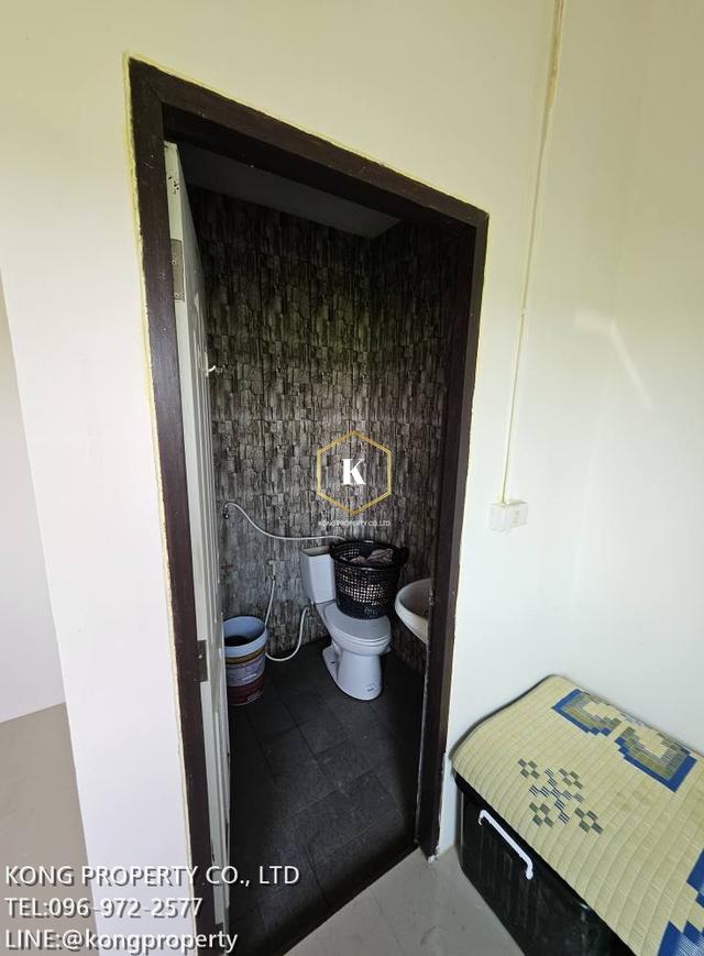 ให้เช่าโกดัง ลาดหลุมแก้ว ปทุมธานี พื้นที่ 600 ตรม ใกล้ถนน บางเลน - ปทุม 9