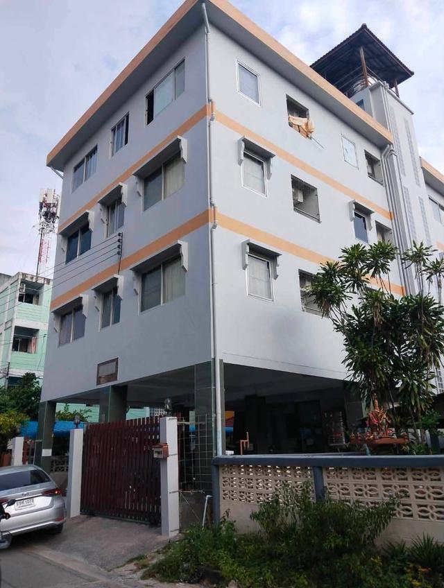 ขายอพาร์ทเม้นท์ลาดกระบัง คุ้มเกล้า21 ที่ดิน 65 ตร.ว ใกล้สนามบินสุวรรณภูมิ นิคมอุตสาหรกรรมลาดกระบัง ปากซอยมีเซเว่น ตลาด Lotus ผู้เช่าเต็มตลอด Apartment 2
