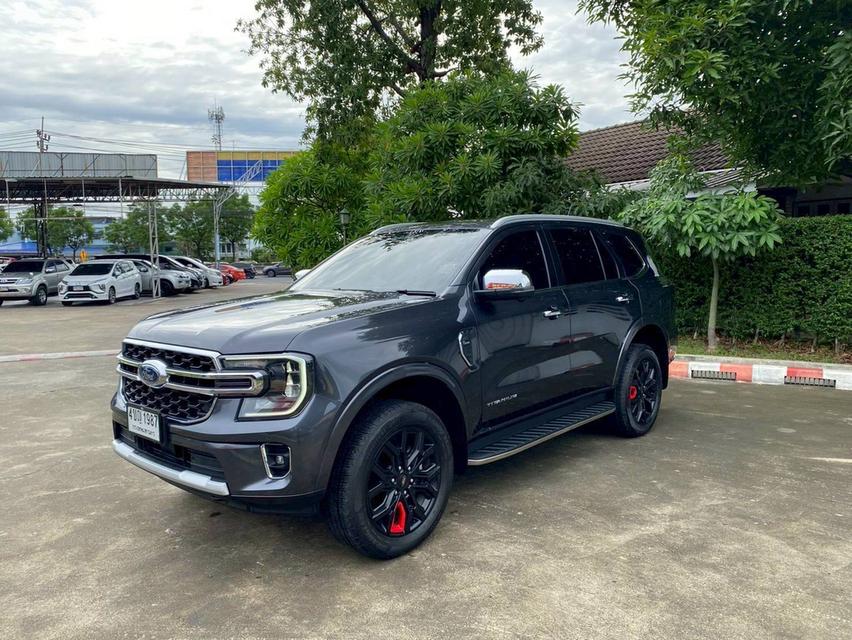Ford Everest 2.0 Bi-Turbo Titanium Plus ปี 2023 โฉมปัจจุบัน สภาพนางฟ้า!