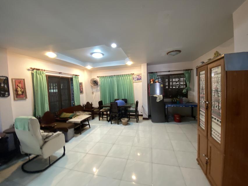 🏡 ขาย บ้านโครงการ “บ้านธาราริน ศรีราชา”บ้านสวย พร้อมอยู่ ทำเลดี ติดถนนใหญ่ เดินทางสะดวก 6