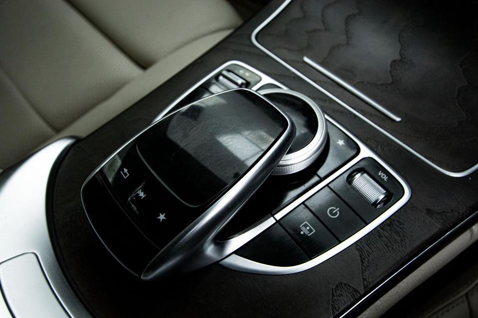 รหัสรถ 1D042 🚘 BENZ C350e 2.0 EXCLUSIVE ปี 2019 7