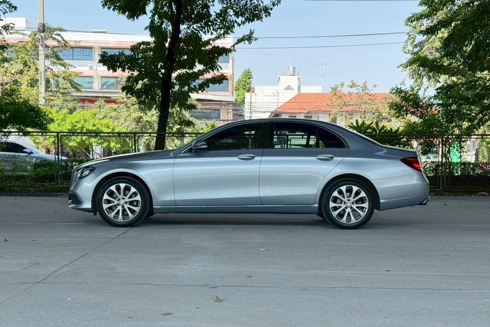 Mercedes-Benz E220d W213 Avantgarde Sedan AT ปี 2017 ดีเซล 8