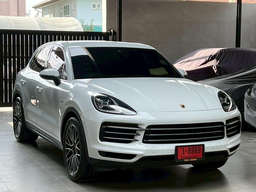 Porsche CAYENNE 3.0 E-Hybrid 4WD SUV