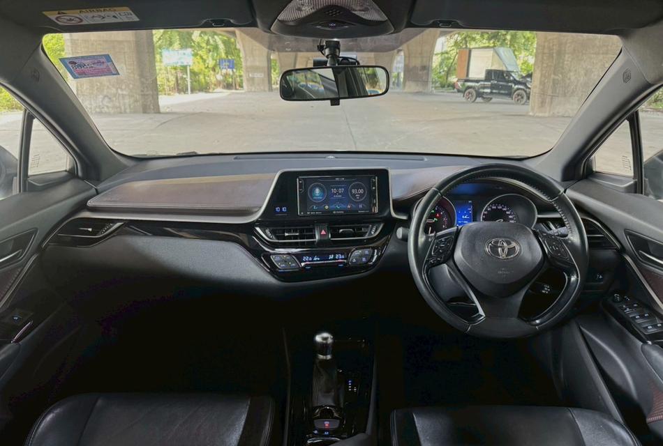 Toyota C-HR 1.8 Mid ปี 2018