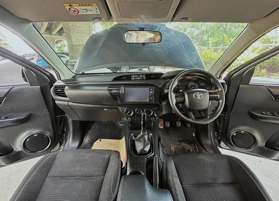 Toyota Hilux Revo 2.4 Entry Z Edition Smart-Cab MT ปี 2022